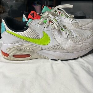 Nike Air Max Colorful White Neon Multicolor Activewear Sporty Size 9